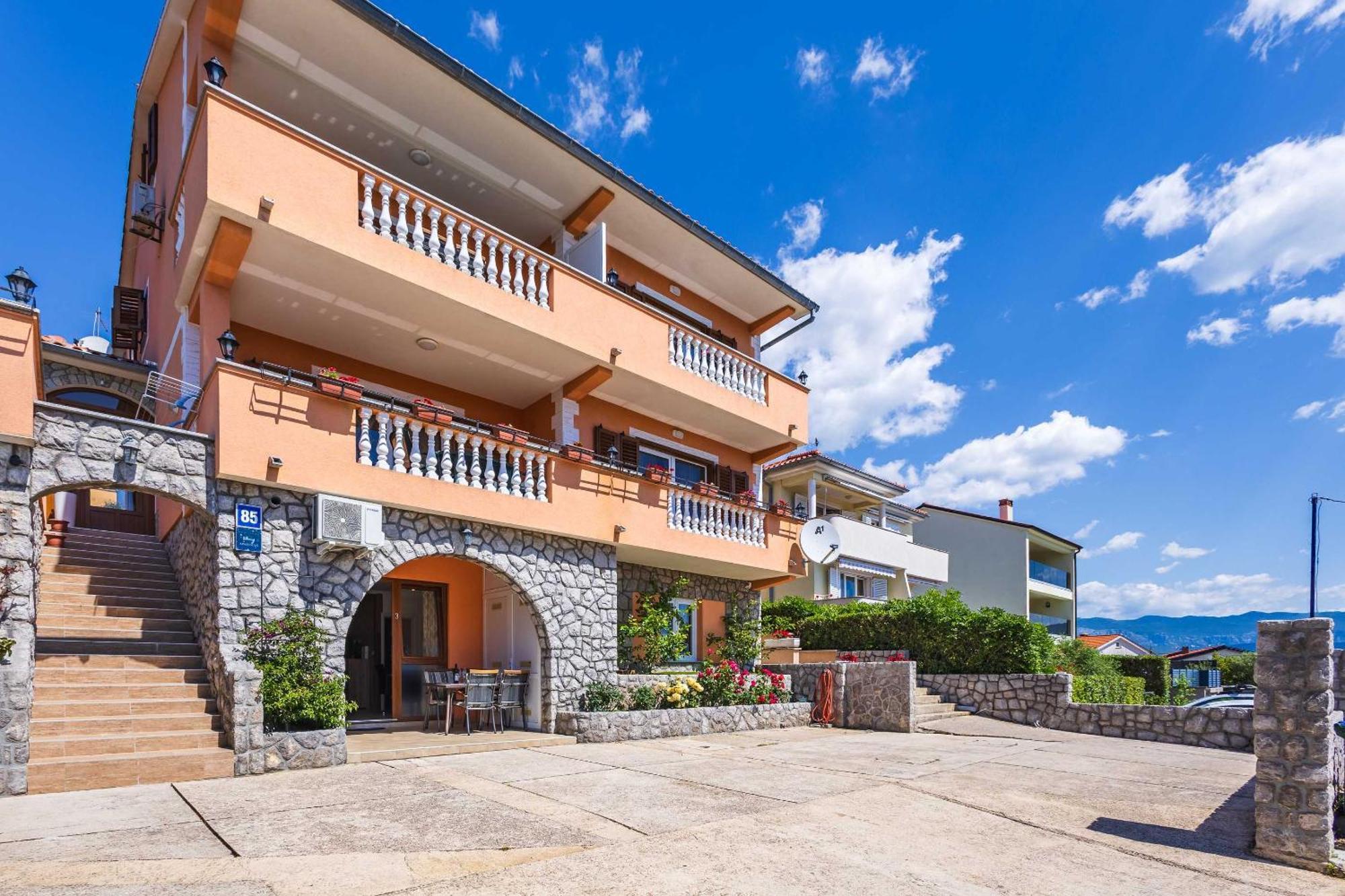 Apartments Rose Čižići Esterno foto